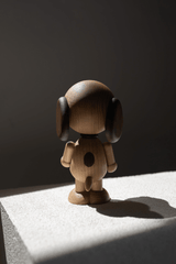 Peanut x Snoopy™ Smoked Oak Large