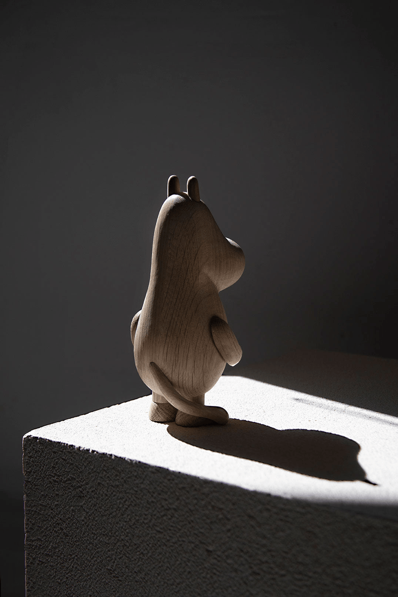 Moomintroll in solid oak wood – Boyhood Denmark™ Moomintroll in solid oak wood – Boyhood Denmark™